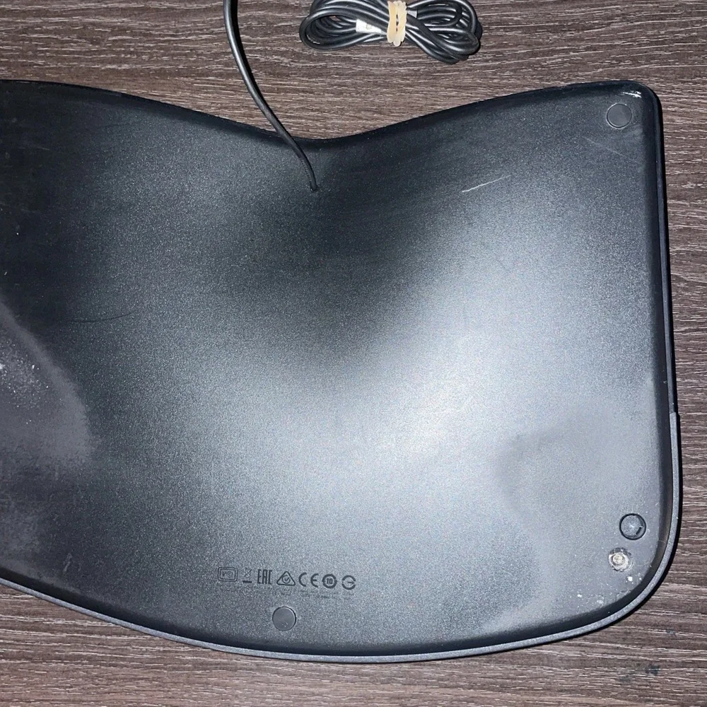 Microsoft Ergonomic Keyboard Black Wired USB Model 1878 Tested Working